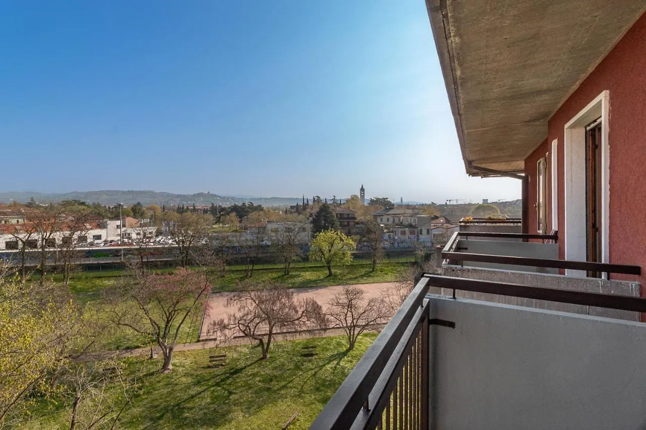 Apartment Skyline Verona