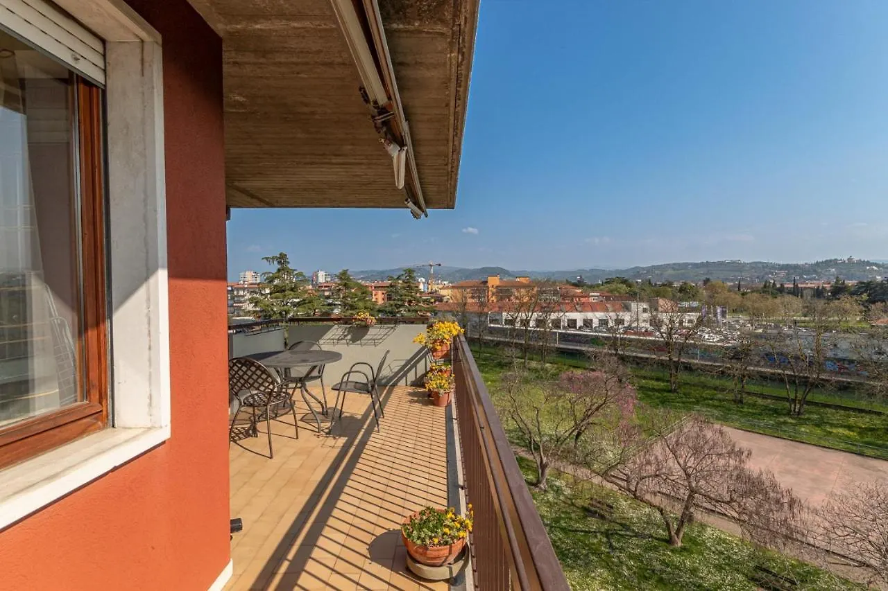 Apartment Skyline Verona
